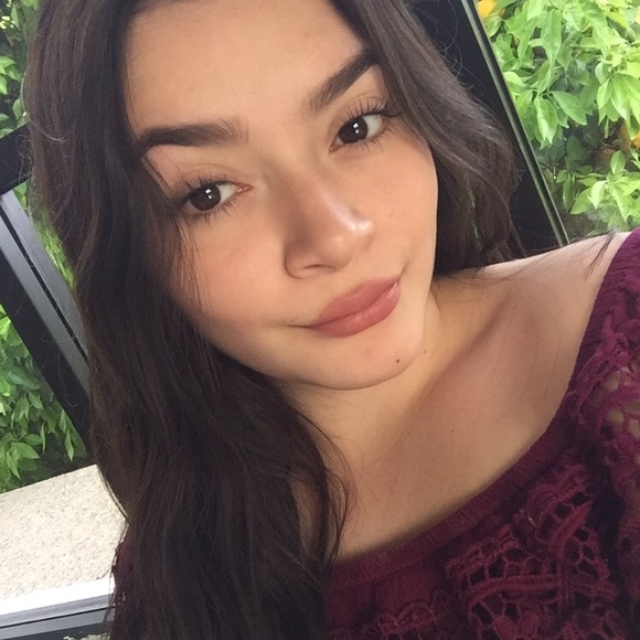 Meet your Posher, Rebecca - Picture 6 of 7